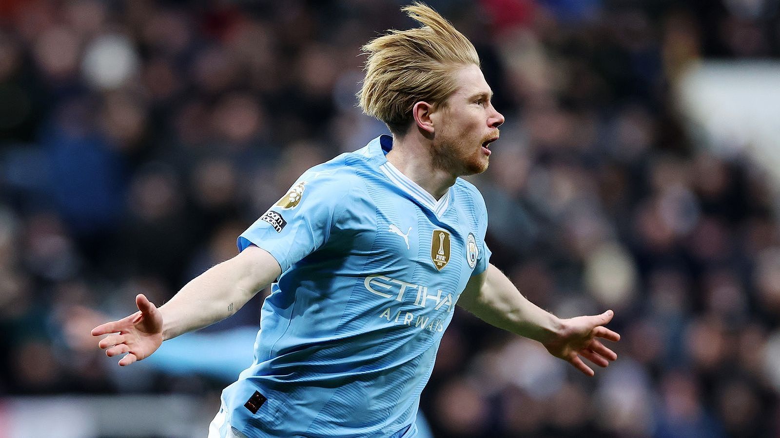 Kevin De Bruyne trong màu áo Manchester City