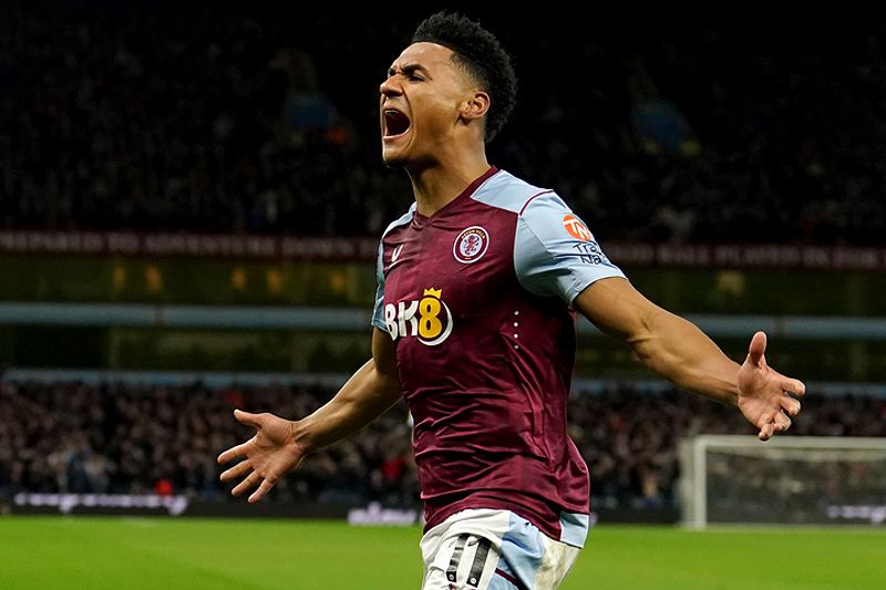 Ollie Watkins luôn là cây săn bàn chính của Aston Villa