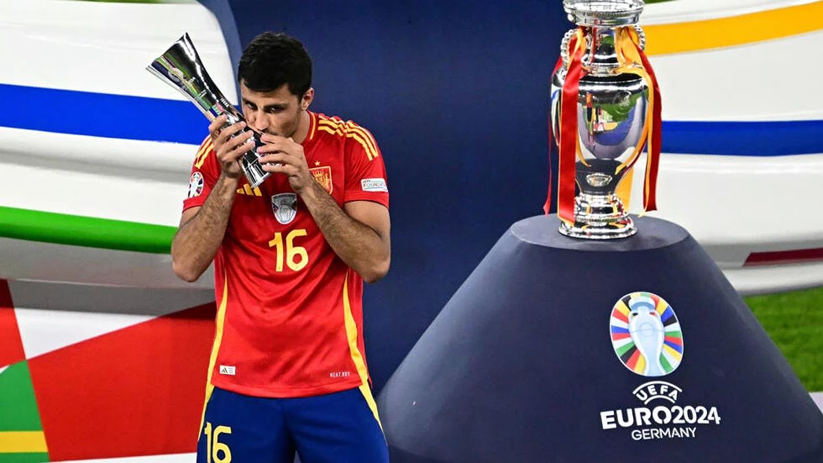 Rodri là cầu thủ xuất sắc nhất tại Vòng chung kết EURO 2024.