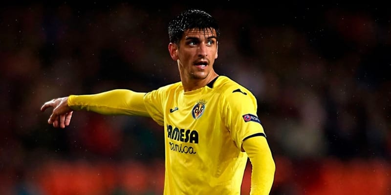 Gerard Moreno thi đấu bùng bổ